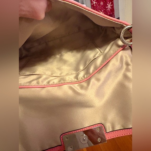 Vintage Coach Kristin Leather Flap Small Cross Bag GeraniumPink Transfer on back - Picture 6 of 7